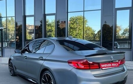 BMW 5 серия, 2018 год, 5 900 000 рублей, 3 фотография