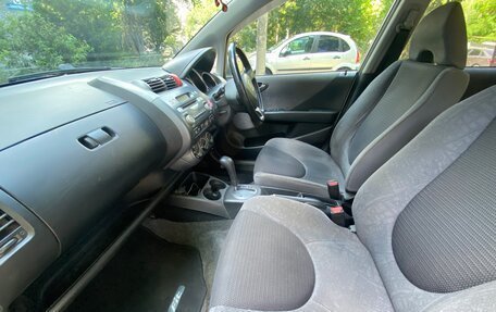 Honda Fit III, 2002 год, 520 000 рублей, 9 фотография