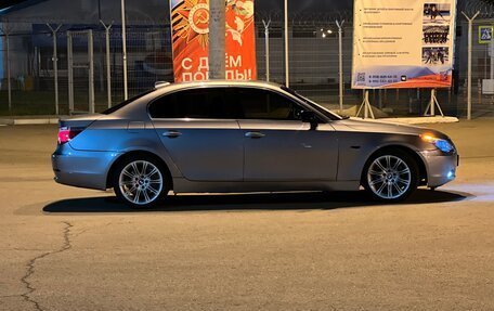 BMW 5 серия, 2004 год, 1 000 000 рублей, 12 фотография