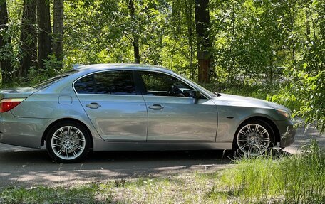 BMW 5 серия, 2004 год, 1 000 000 рублей, 13 фотография