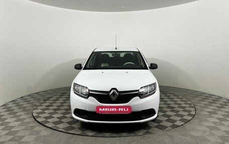 Renault Logan II, 2018 год, 829 000 рублей, 2 фотография