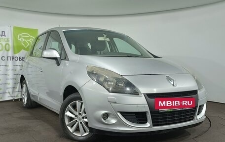 Renault Scenic III, 2010 год, 799 888 рублей, 2 фотография