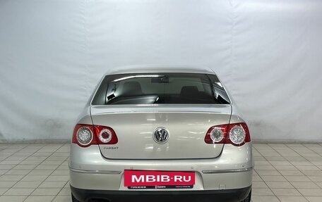 Volkswagen Passat B6, 2010 год, 855 000 рублей, 6 фотография