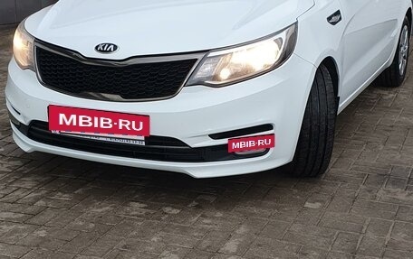 KIA Rio III рестайлинг, 2015 год, 1 250 000 рублей, 2 фотография