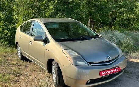 Toyota Prius, 2007 год, 850 000 рублей, 3 фотография