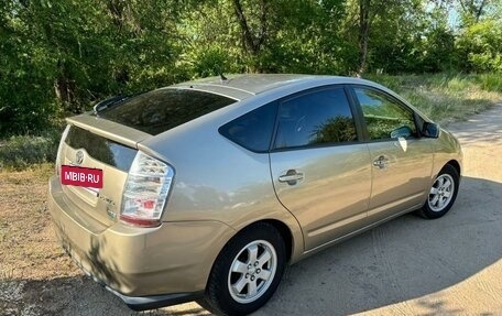 Toyota Prius, 2007 год, 850 000 рублей, 11 фотография