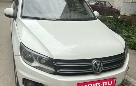 Volkswagen Tiguan I, 2012 год, 1 600 000 рублей, 2 фотография
