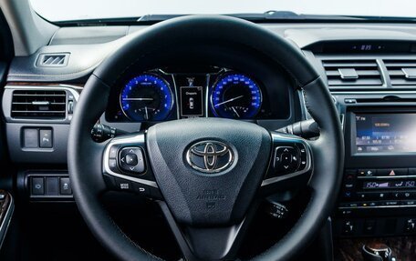 Toyota Camry, 2015 год, 2 299 000 рублей, 13 фотография