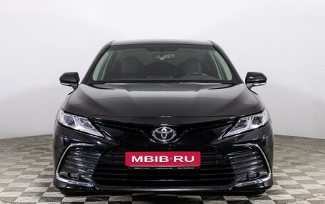 Toyota Camry, 2021 год, 3 250 000 рублей, 2 фотография