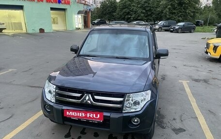 Mitsubishi Pajero IV, 2008 год, 1 700 000 рублей, 3 фотография