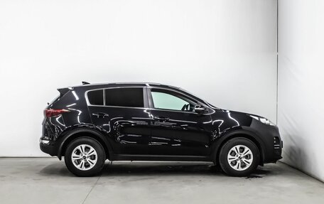 KIA Sportage IV рестайлинг, 2017 год, 1 830 400 рублей, 8 фотография