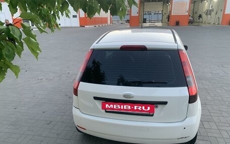 Ford Fiesta, 2003 год, 380 000 рублей, 3 фотография