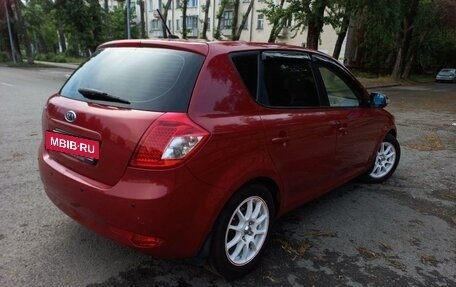 KIA cee'd I рестайлинг, 2010 год, 950 000 рублей, 3 фотография