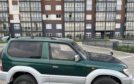 Toyota Land Cruiser Prado 90 рестайлинг, 1996 год, 1 499 000 рублей, 3 фотография