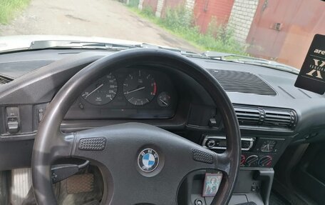 BMW 5 серия, 1990 год, 450 000 рублей, 8 фотография