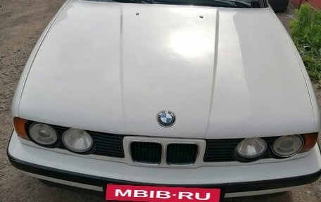 BMW 5 серия, 1990 год, 450 000 рублей, 2 фотография