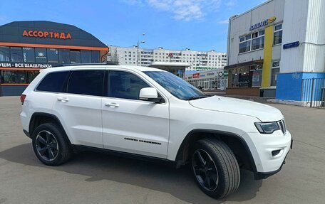 Jeep Grand Cherokee, 2018 год, 3 130 000 рублей, 9 фотография