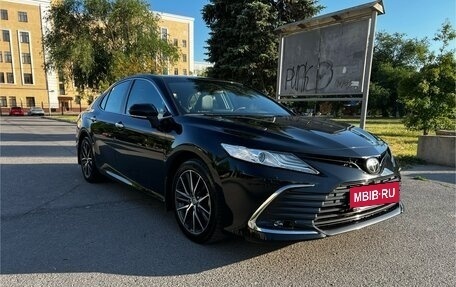 Toyota Camry, 2021 год, 5 150 000 рублей, 2 фотография