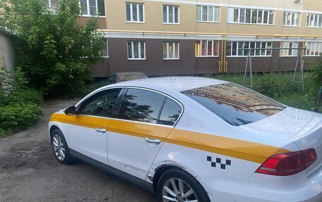 Volkswagen Passat B7, 2012 год, 700 000 рублей, 2 фотография