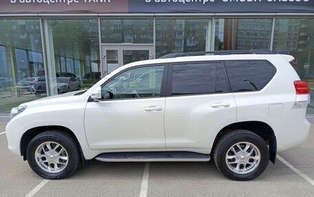 Toyota Land Cruiser Prado 150 рестайлинг 2, 2013 год, 3 490 000 рублей, 8 фотография