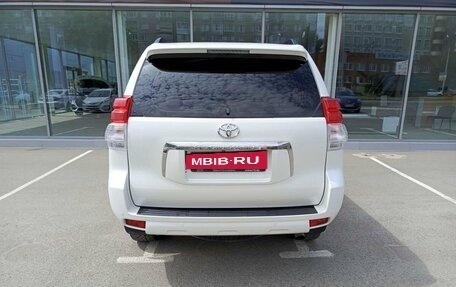 Toyota Land Cruiser Prado 150 рестайлинг 2, 2013 год, 3 490 000 рублей, 6 фотография