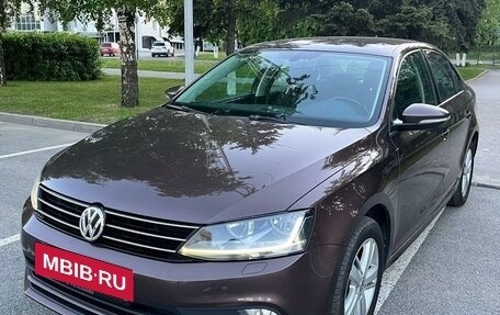 Volkswagen Jetta VI, 2017 год, 1 610 000 рублей, 4 фотография