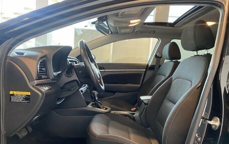 Hyundai Elantra VI рестайлинг, 2017 год, 1 890 000 рублей, 16 фотография