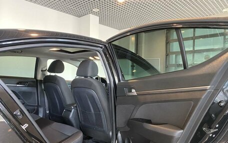Hyundai Elantra VI рестайлинг, 2017 год, 1 890 000 рублей, 26 фотография