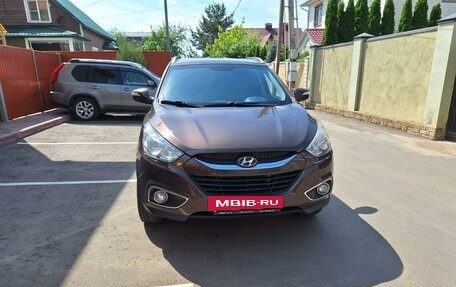 Hyundai ix35 I рестайлинг, 2011 год, 1 090 000 рублей, 2 фотография