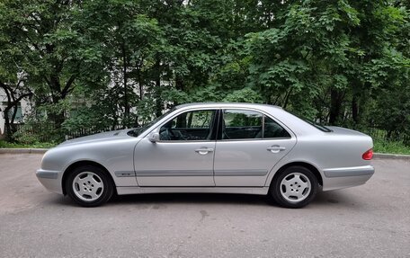 Mercedes-Benz E-Класс, 2000 год, 1 250 000 рублей, 6 фотография
