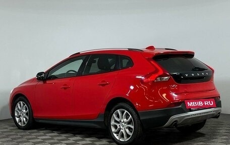 Volvo V40 Cross Country I, 2018 год, 2 120 000 рублей, 7 фотография