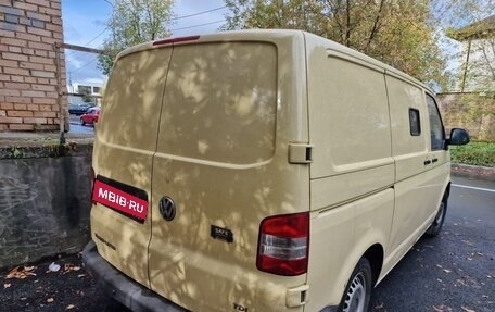 Volkswagen Transporter T5 рестайлинг, 2012 год, 1 100 000 рублей, 2 фотография