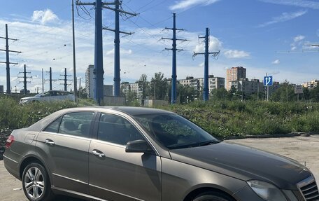 Mercedes-Benz E-Класс, 2010 год, 1 650 000 рублей, 3 фотография