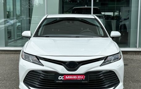 Toyota Camry, 2019 год, 2 625 000 рублей, 3 фотография