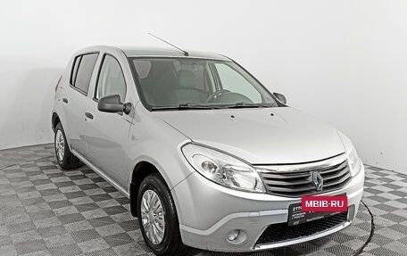 Renault Sandero I, 2013 год, 651 000 рублей, 3 фотография