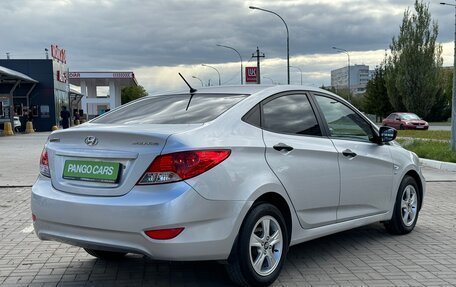 Hyundai Solaris II рестайлинг, 2013 год, 840 000 рублей, 7 фотография