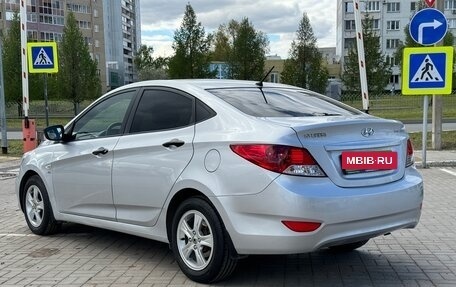 Hyundai Solaris II рестайлинг, 2013 год, 840 000 рублей, 5 фотография