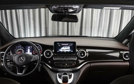 Mercedes-Benz V-Класс, 2018 год, 8 239 000 рублей, 6 фотография