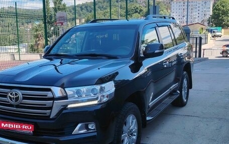 Toyota Land Cruiser 200, 2015 год, 5 250 000 рублей, 2 фотография