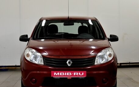 Renault Sandero I, 2013 год, 750 000 рублей, 2 фотография