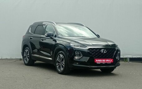 Hyundai Santa Fe IV, 2018 год, 3 620 000 рублей, 3 фотография