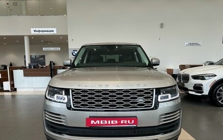 Land Rover Range Rover IV рестайлинг, 2018 год, 8 197 000 рублей, 2 фотография