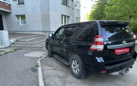 Toyota Land Cruiser Prado 150 рестайлинг 2, 2014 год, 3 500 000 рублей, 2 фотография