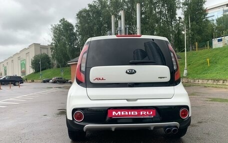 KIA Soul II рестайлинг, 2017 год, 1 750 000 рублей, 5 фотография