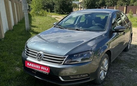 Volkswagen Passat B7, 2011 год, 1 200 000 рублей, 2 фотография