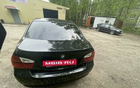 BMW 3 серия, 2007 год, 1 300 000 рублей, 12 фотография