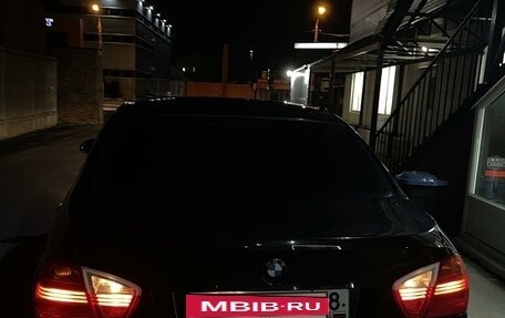 BMW 3 серия, 2007 год, 1 300 000 рублей, 14 фотография