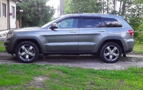 Jeep Grand Cherokee, 2011 год, 1 780 000 рублей, 4 фотография