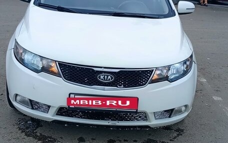 KIA Cerato III, 2011 год, 800 000 рублей, 3 фотография