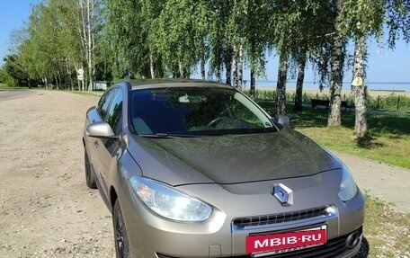 Renault Fluence I, 2011 год, 690 000 рублей, 2 фотография